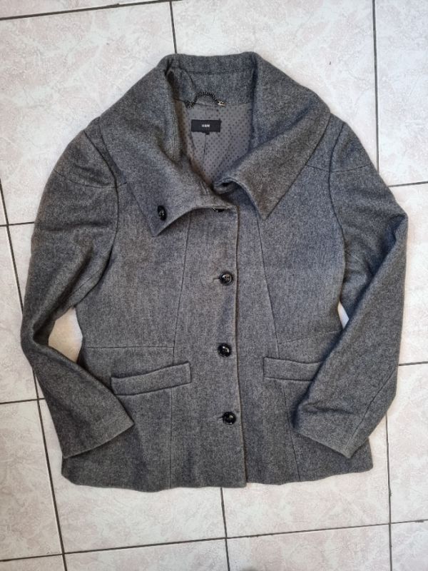 Krásný dámský zimní kabátek H&M-42