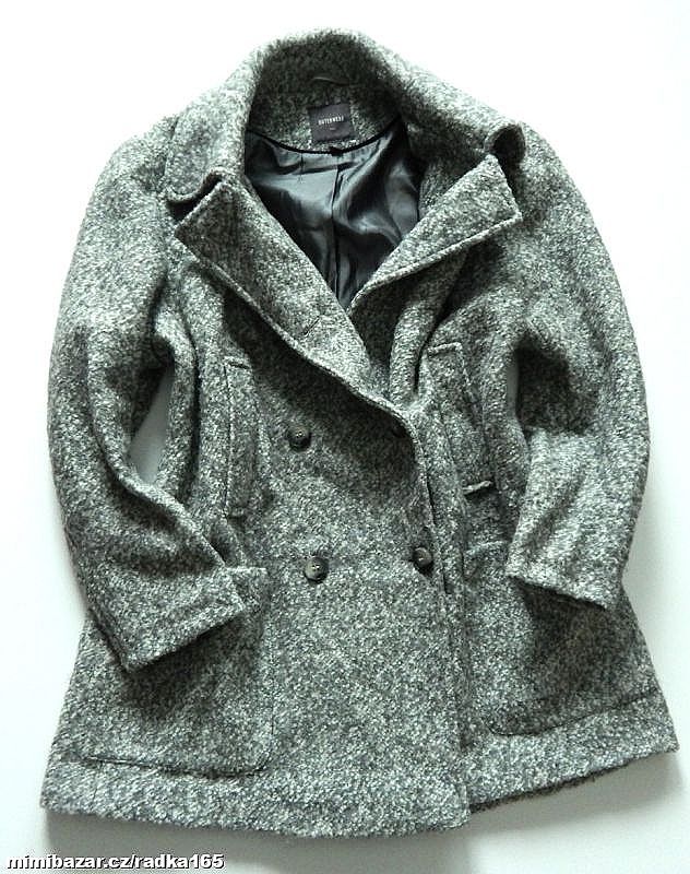 Teplý vlněný kabátek vel.46