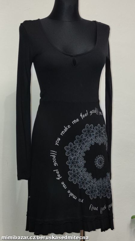Š135 ŠATY DESIGUAL**VEL.S