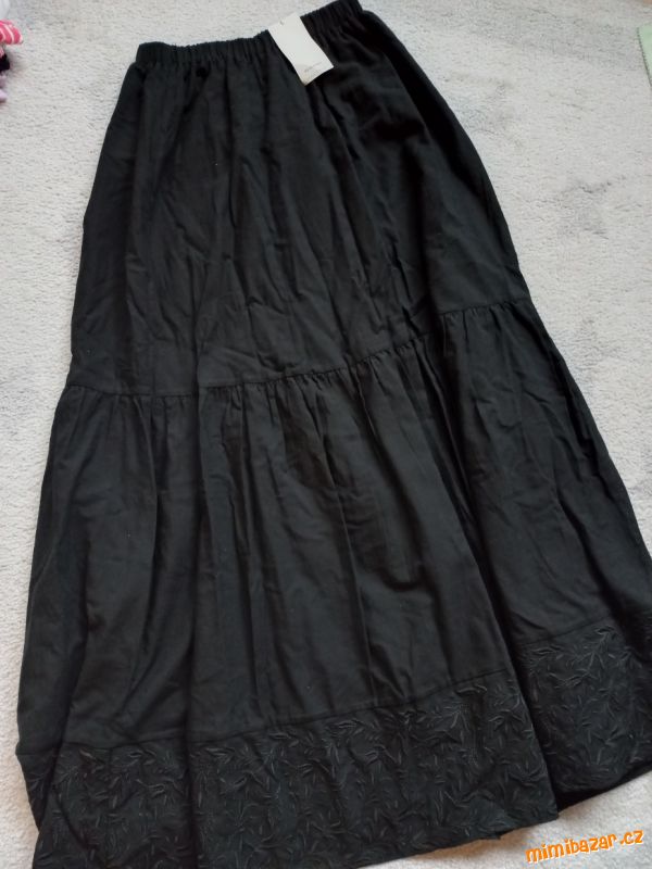 Černá letní sukně dlouhá N.O.V.Á