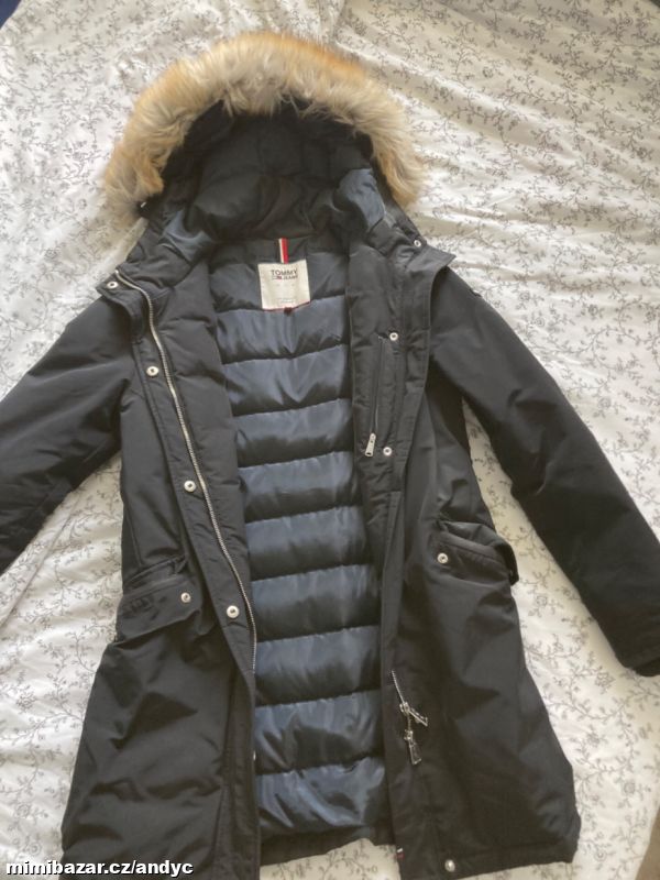 Tommy Hilfiger zimní kabát černý vel XS