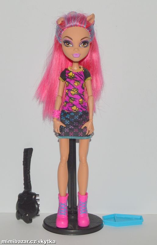  + + + PANENKA MONSTER HIGH - HOWLEEN WOLF + + + 