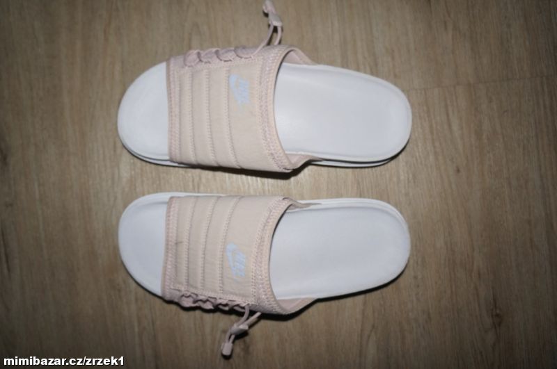 NIKE pantofle vel.42