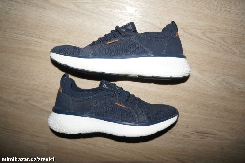 BENCH tenisky vel.38