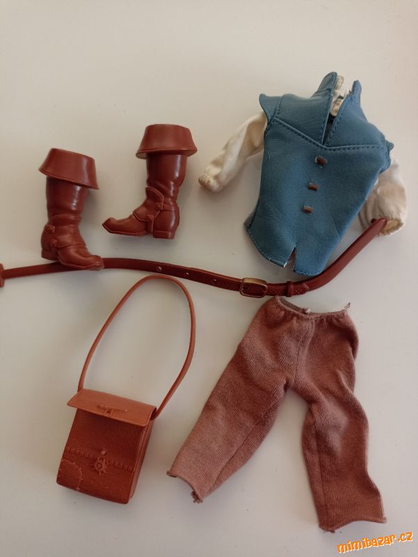 Oblečení od Ken Evžen z Locika panenka barbie