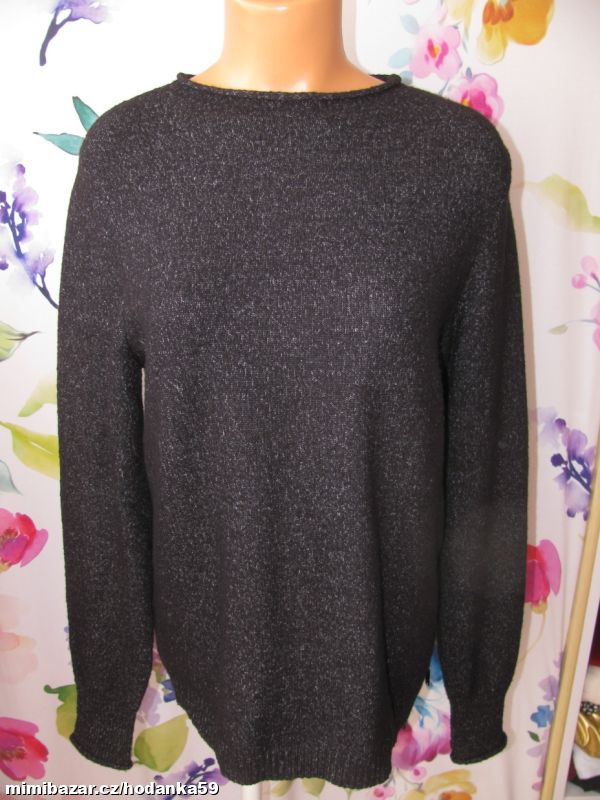 Dámský černý svetr se střikem s.OLIVER