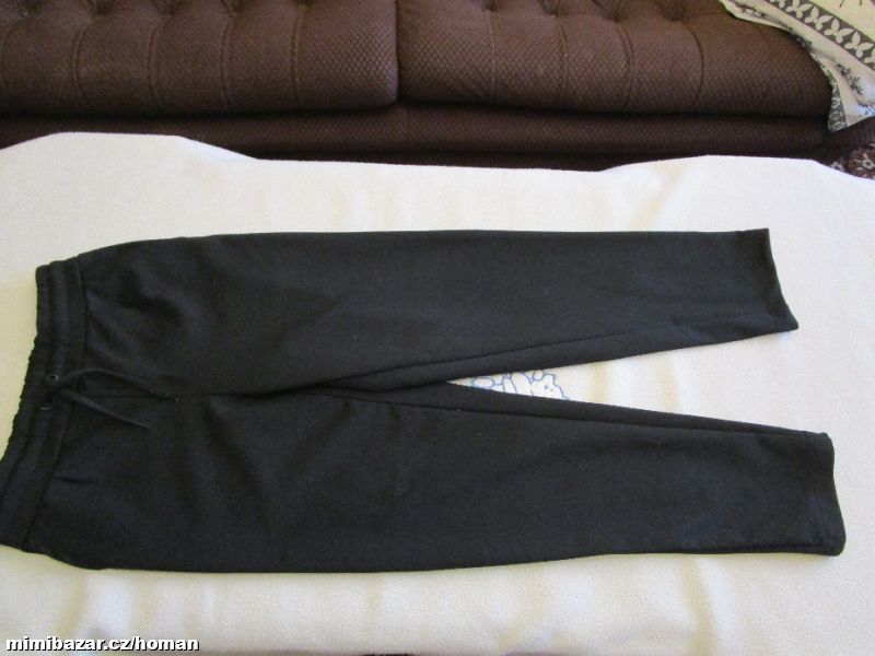 Černé tepláky, pase guma + šňůrka, jako nové
