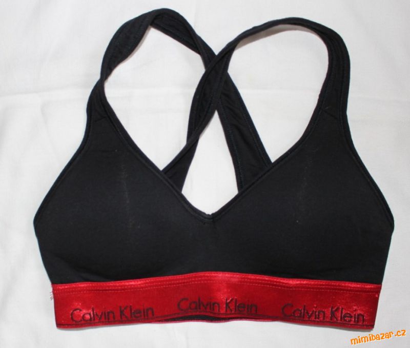 PO120.Černo-červená podprsenka Calvin Klein, vel.XS