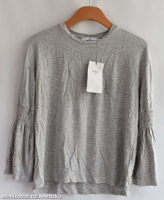 Tričko vel. 10 - 11 let