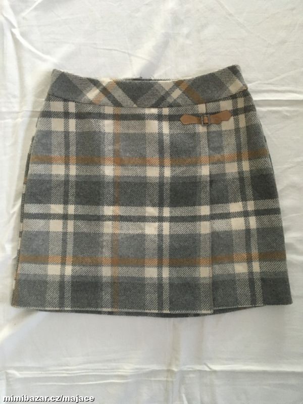 DÁMSKÁ SUKNĚ 38