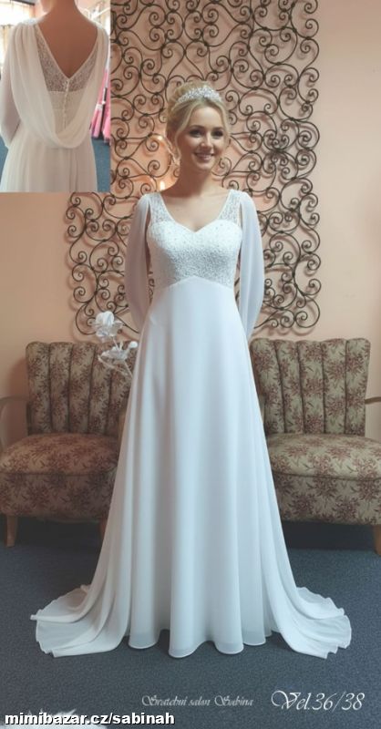 KRÉMOVÉ LEHKÉ SVATEBNÍ ŠATY