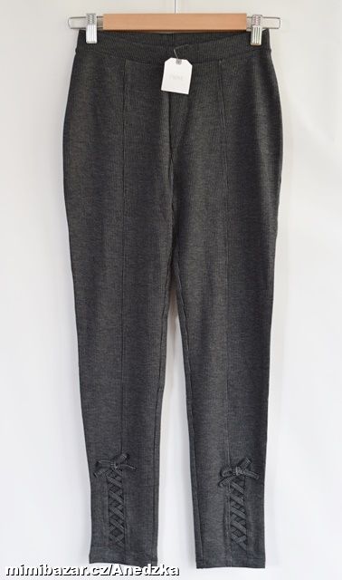 Kalhoty vel. 11 let