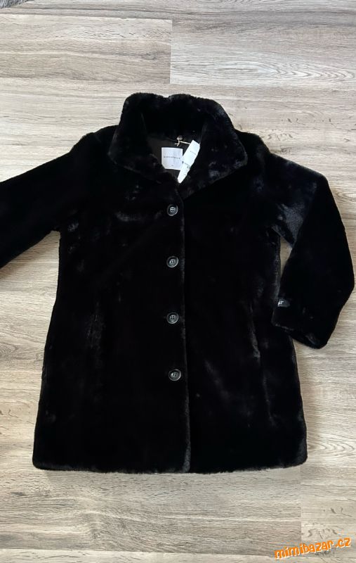 Kvalitní kabát z umělé kožešiny RINO & PELLE