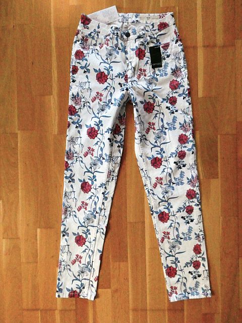 Nové dámské letní kalhoty/džíny „ESMARA“ vel 38