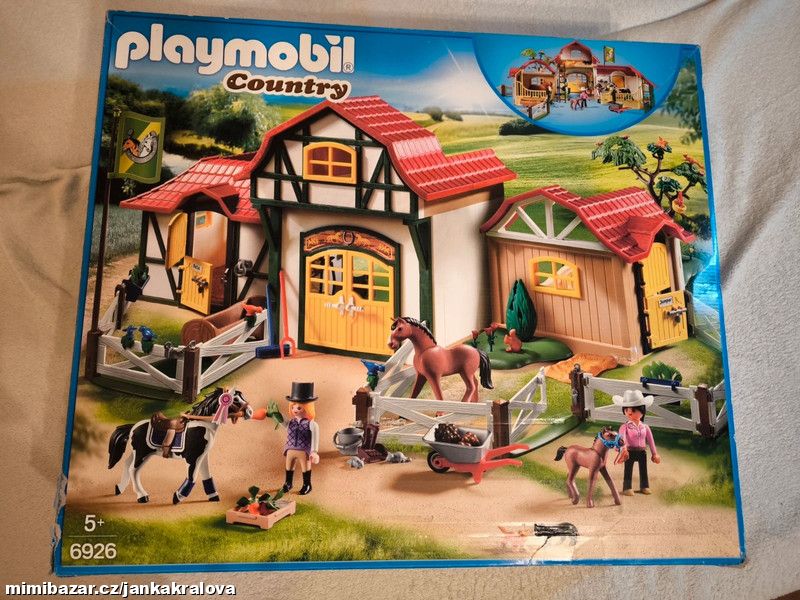Koňská stáj Playmobil 6926 a koňská sprcha 6929