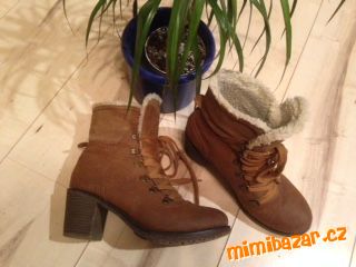 Kožené zimní boty s kožíškem, TOP STAV, 39