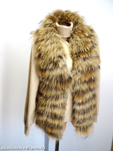 LUXUSNÍ VESTA - PRAVÝ KOŽICH