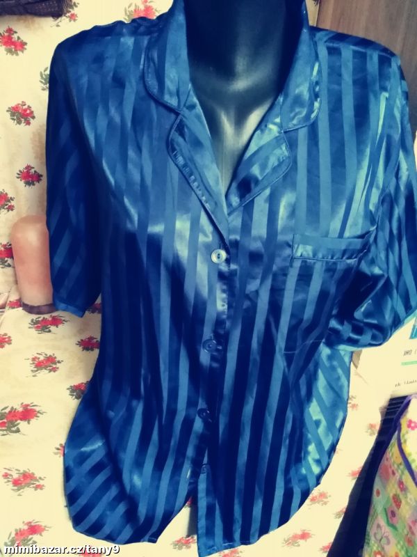 Pyžama a pyžamové mikiny M-L