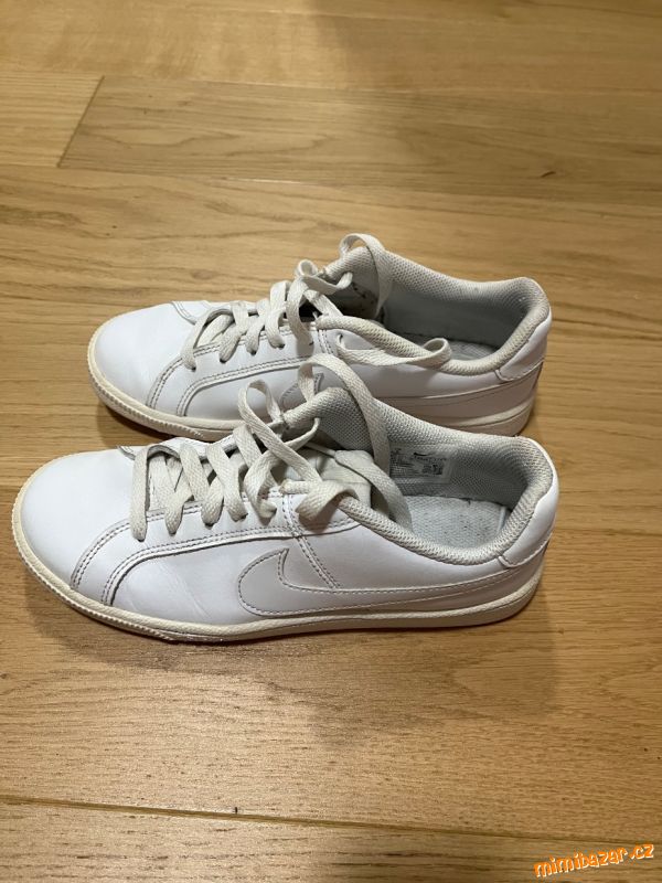 Tenisky Nike