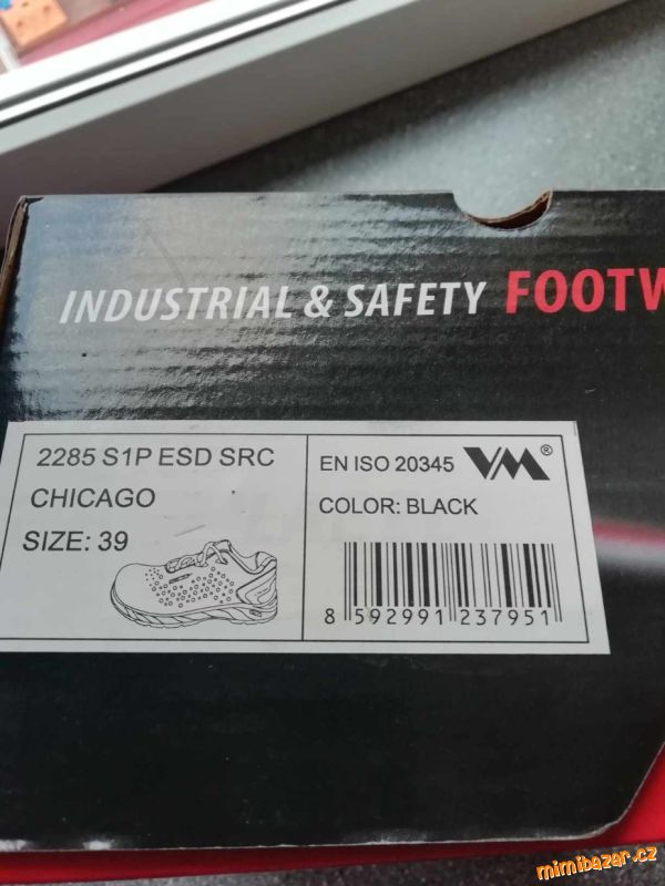 Bezpečnostní obuv VM CHICAGO 2285-S1P ESD