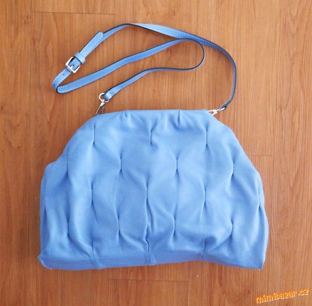 kožená italská kabelka