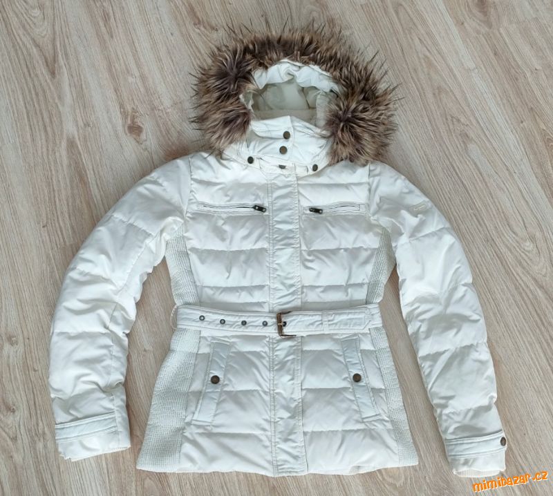 Péřová zimní bunda Pepe Jeans