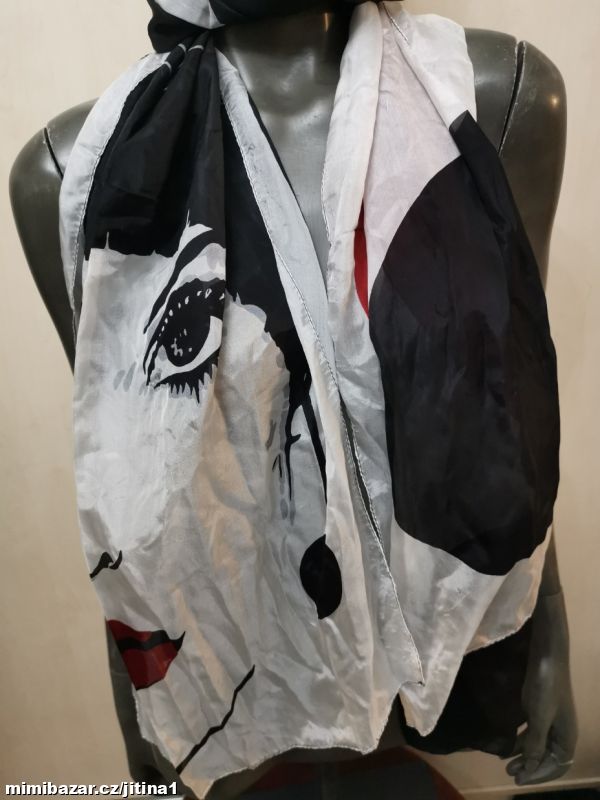 Hedvábna šála černo bílo červená výprodej !!!!