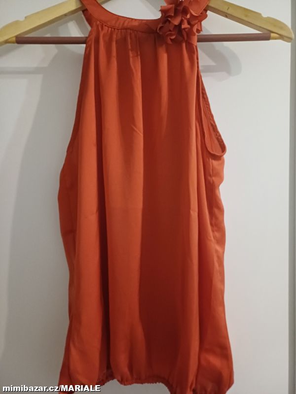 ❤️ KRÁSNÝ DÁMSKÝ TOP ❤️ VEL.XS ❤️