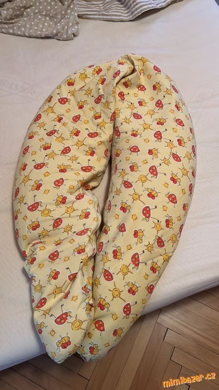 kojící polohovací polštář