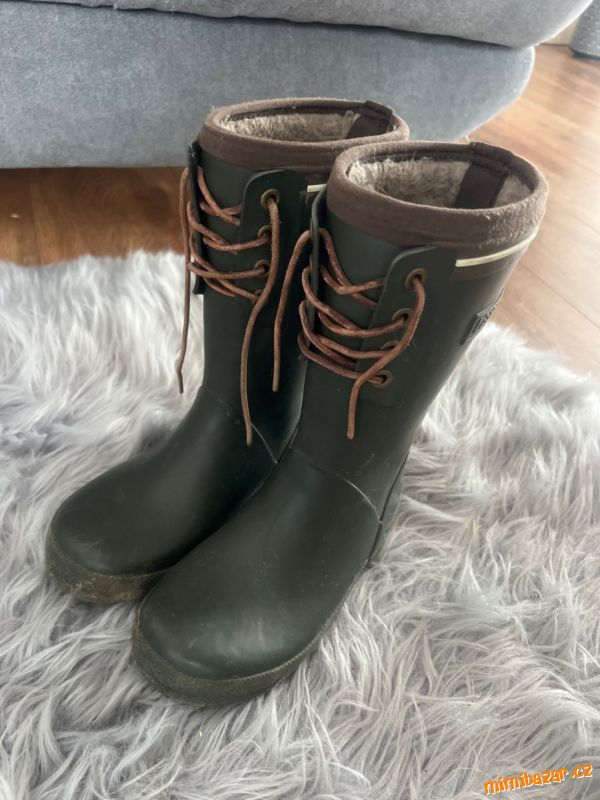 Zateplené holinky vel. 33