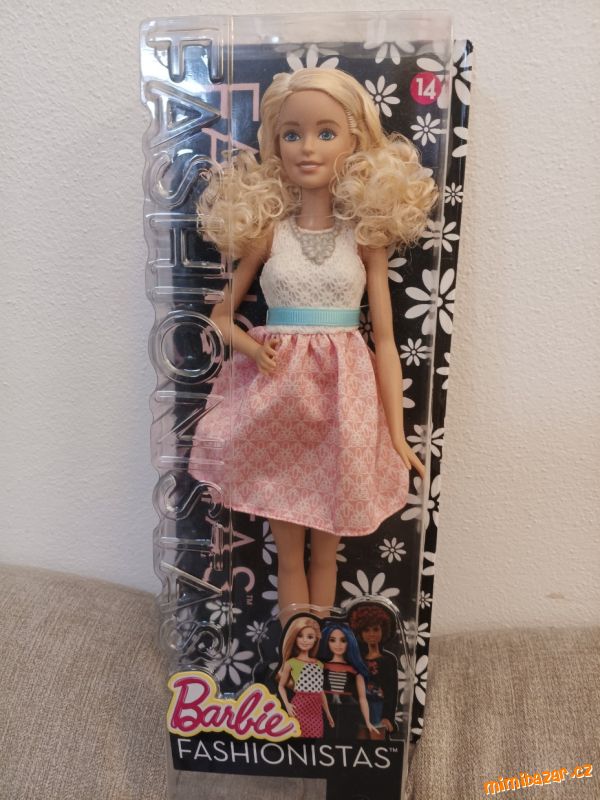 Barbie modelka fashionistas č.14, nová