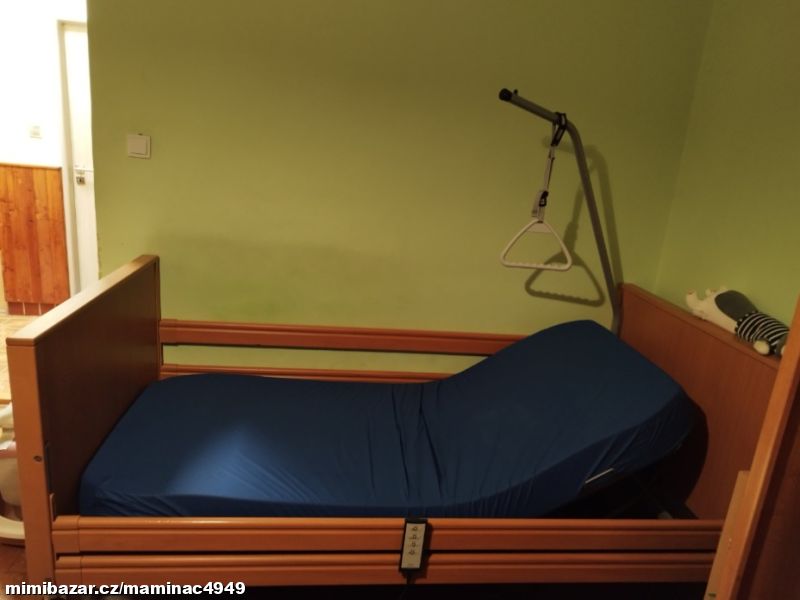 Prodám zánov. lux.poloh.elektic.postel pro seniory