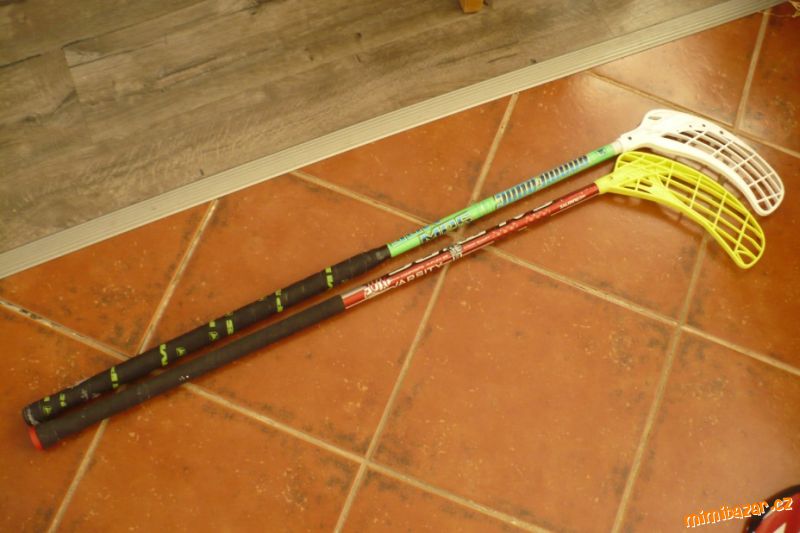 2x florbalky, florbalové hole, 88 cm a 96 cm, levá