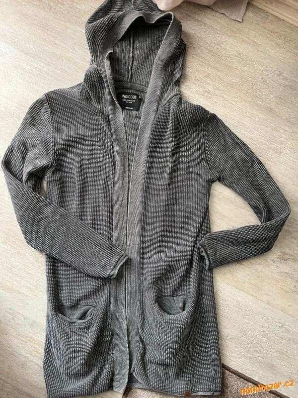 chlapecká, pánská mikina , vesta, kardigan vel.M