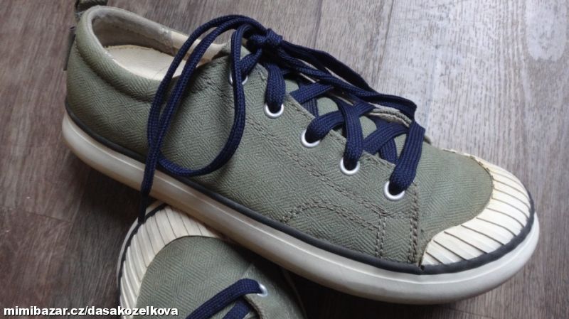 Zelené tenisky Keen v.40