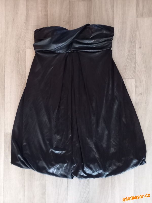 39) *nové* černé společenské /plesové šaty 36/ 38