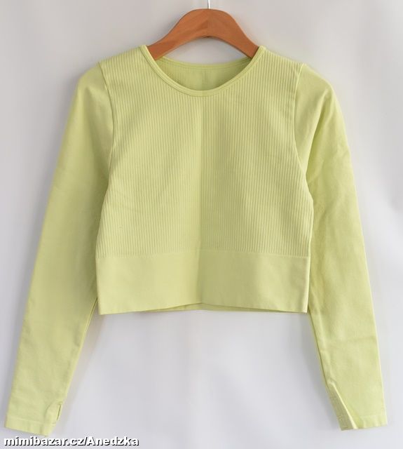 Sportovní tričko vel. 164