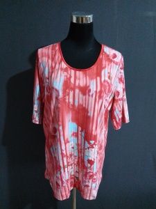 *** KRÁSNÉ DÁMSKÉ VZOROVANÉ TRIKO, VEL.46 ***