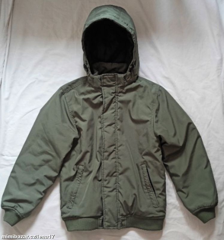 KHAKI BUNDA-H&M- 10-11 let, 146 cm