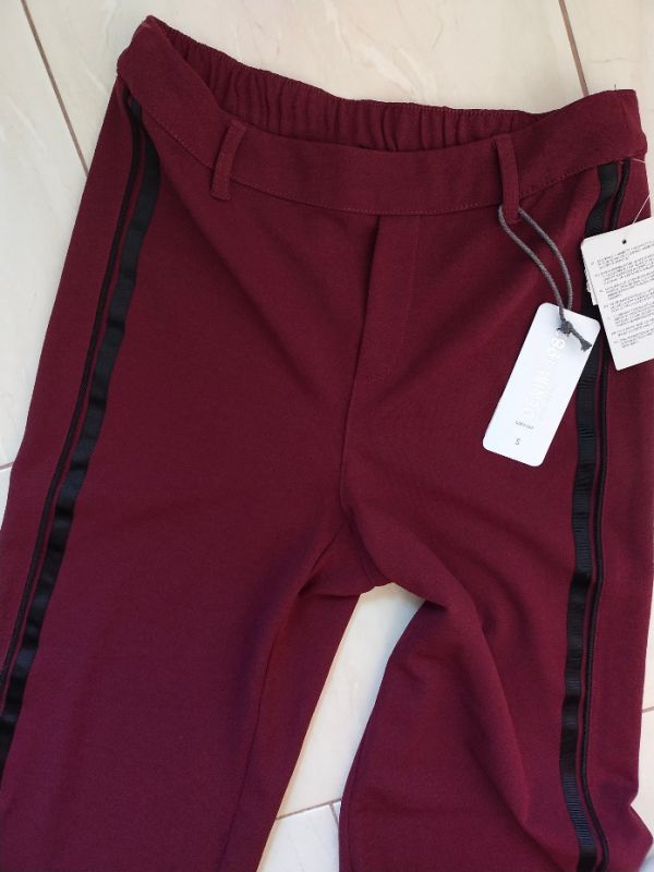 Dámské moderní kalhoty