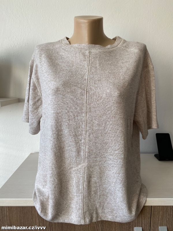 Dámský svetřík