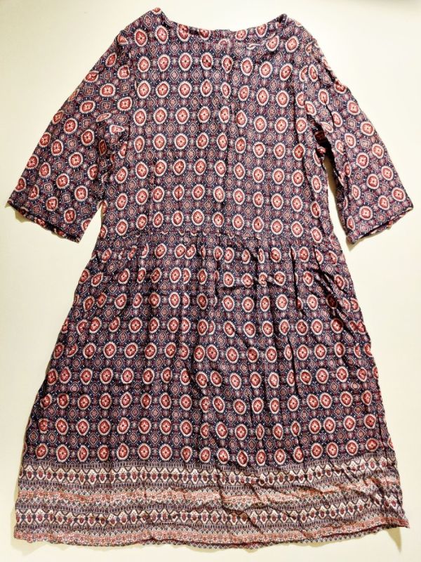 Parádní šaty, lehké šatičky