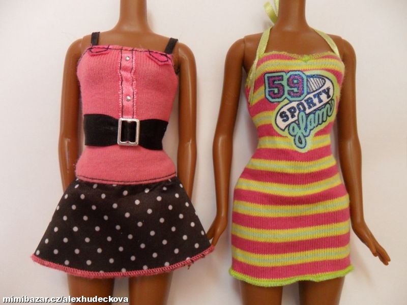 ŠATY PRO PANENKU BARBIE