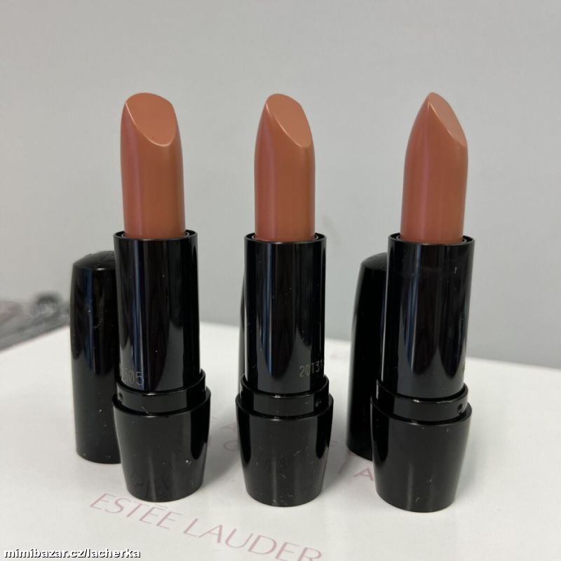 LANCOME rtěnka Natural Beauty