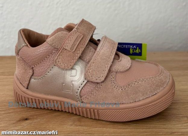 Celoroční kožená obuv Protetika LEA pink