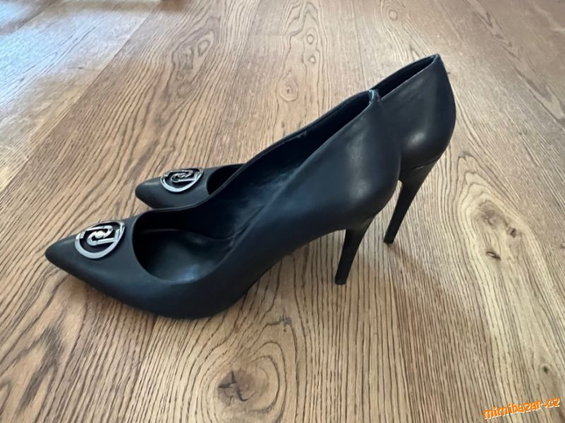 Nádherné lodičky LIU JO vel. 40