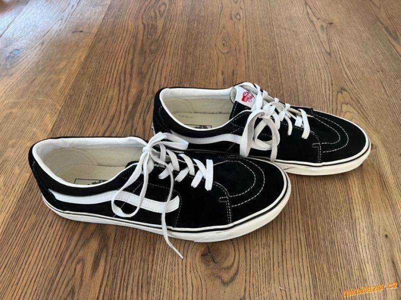 Krásné zánovní VANS vel. 45