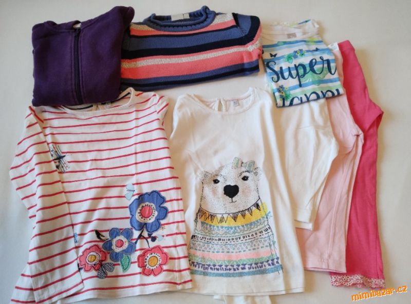 Komplet oblečení, vše vel. 122