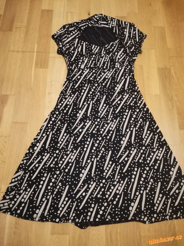 Pružné šaty M&S