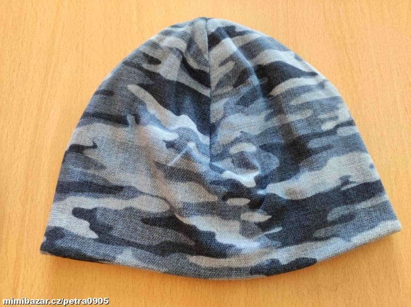 Zimní čepice vel. 47/48